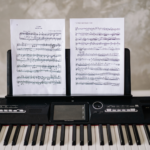 How to Use Music Scales: Practical Guide to Reading, Playing, and Applying Them